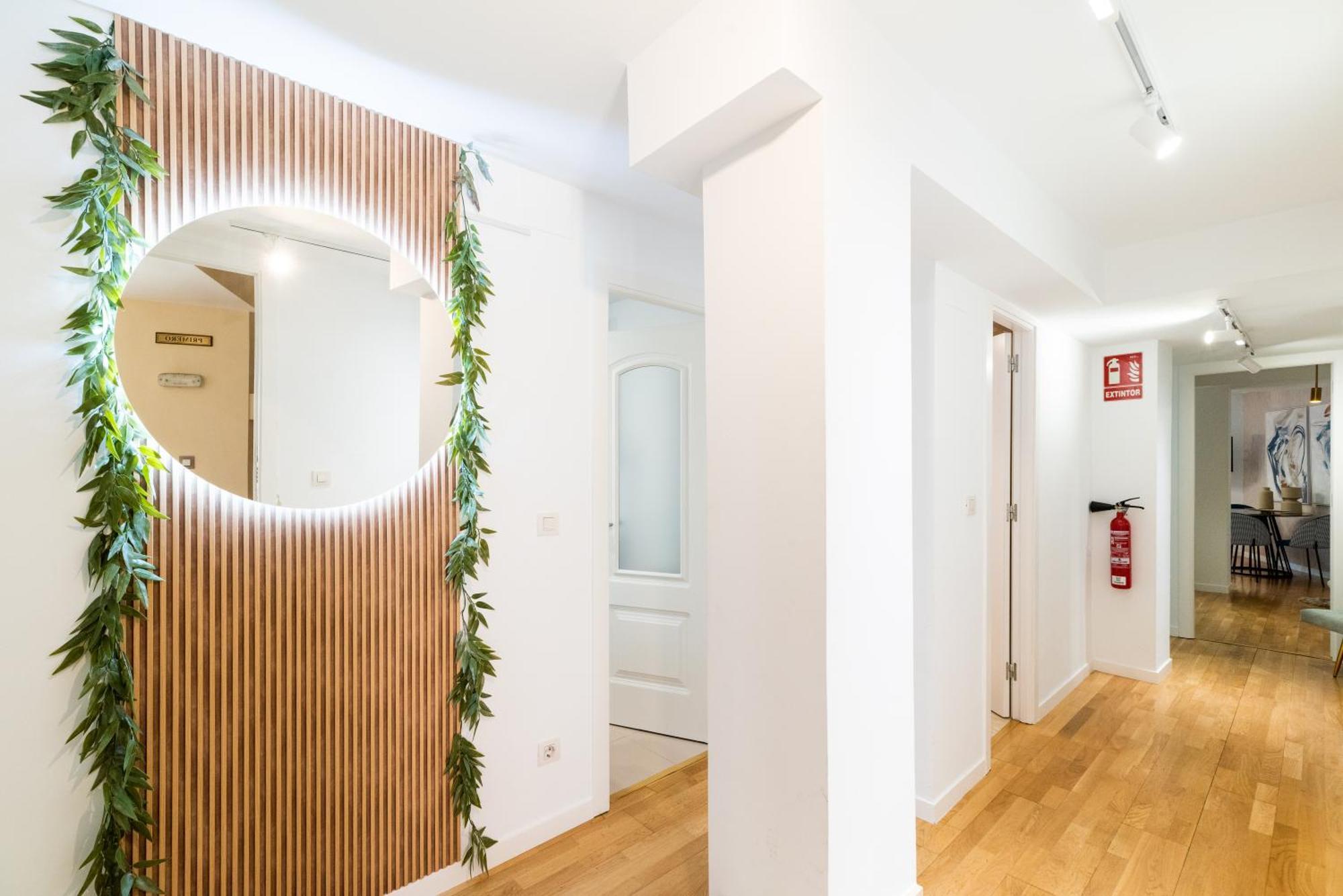 Moderno Apartamento En Granada Centro Экстерьер фото
